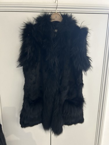 Black real fur sleeveless - real,