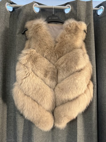 Fox fur gilet size small - size,