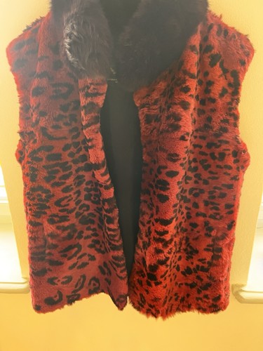 Stunning vintage fur gilet - stunning,