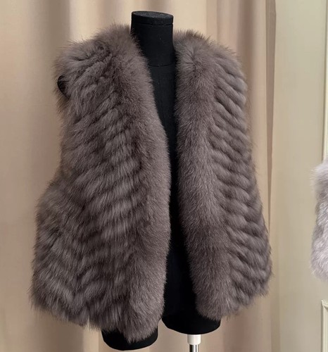 Ladies real natural fox fur - real,